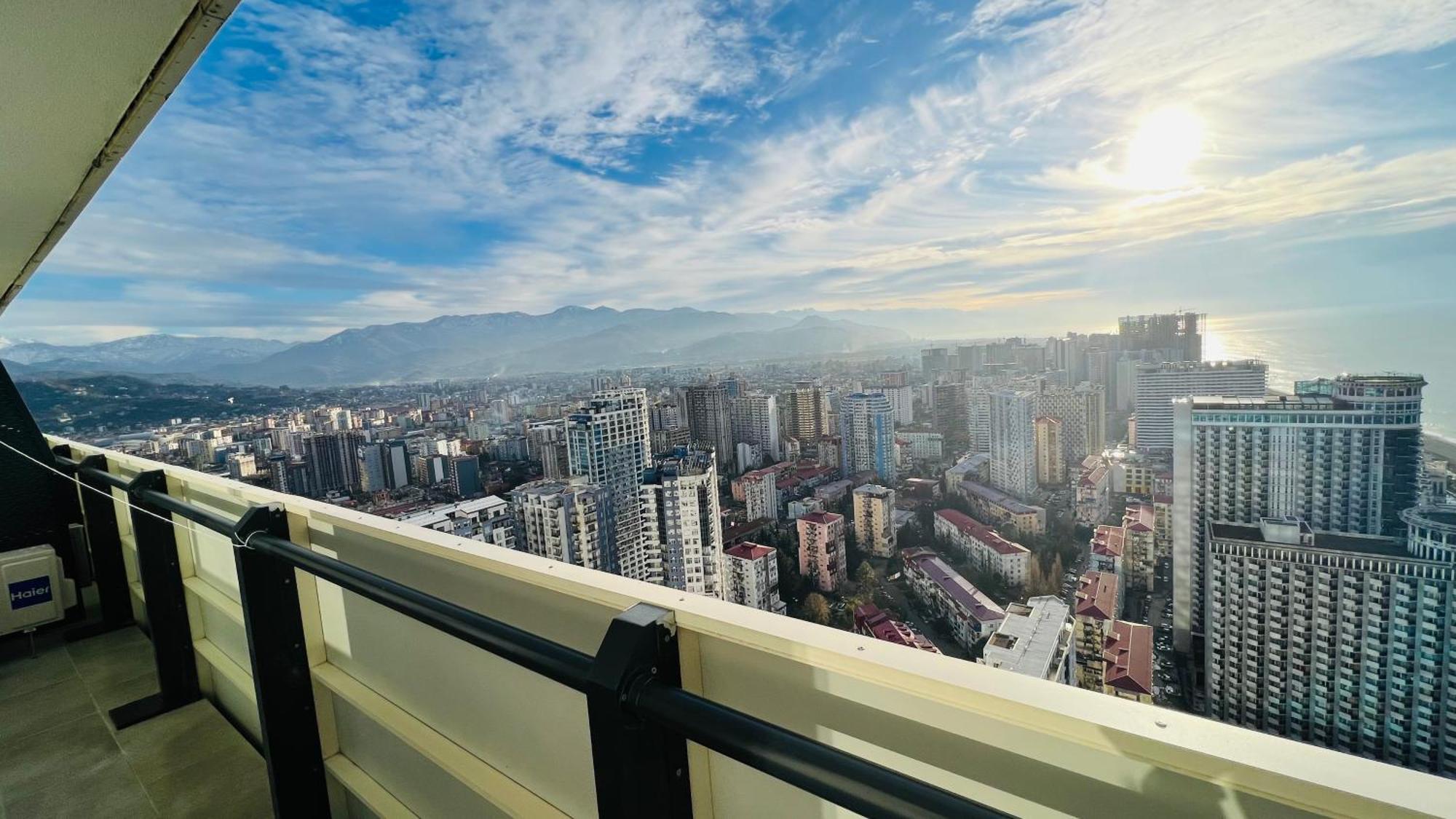 Apartment From บาทูมิ ภายนอก รูปภาพ